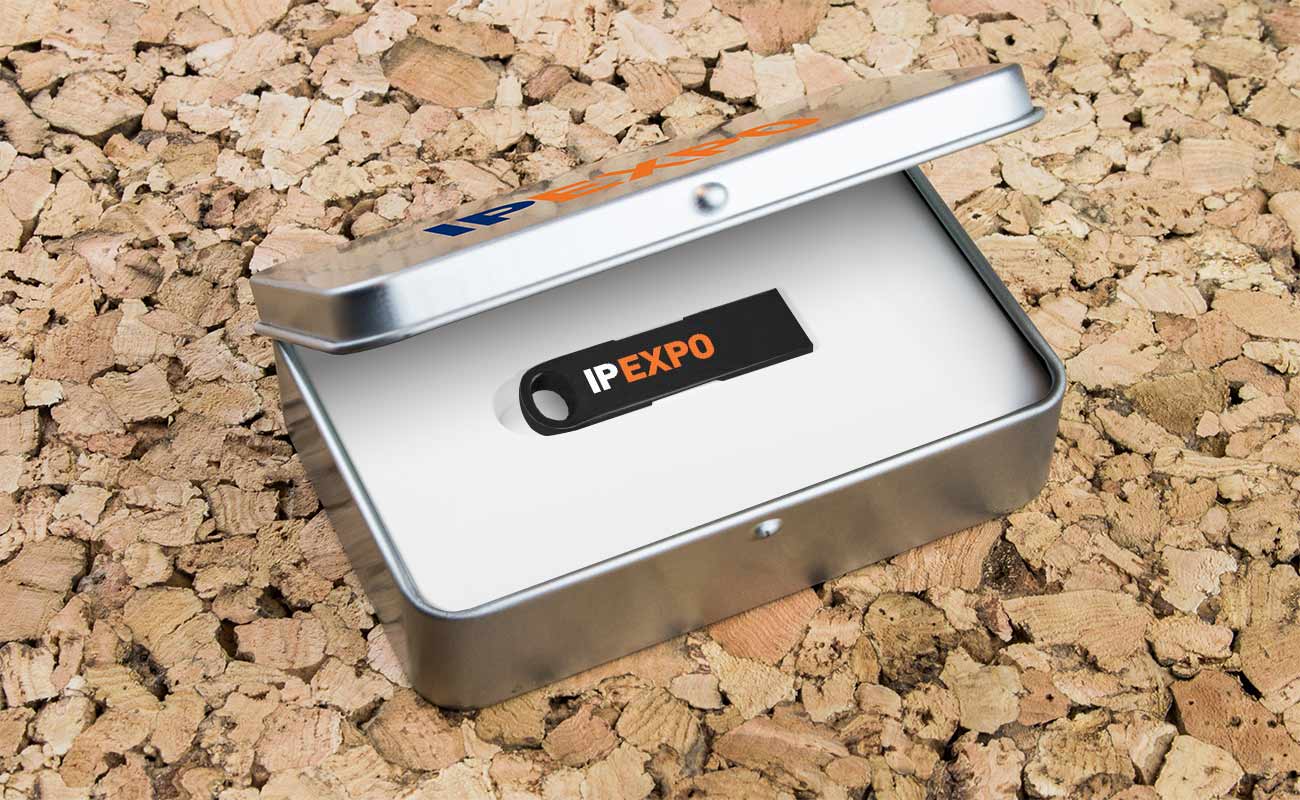 Focus - Personalized Flash Drives gallery thumbnail