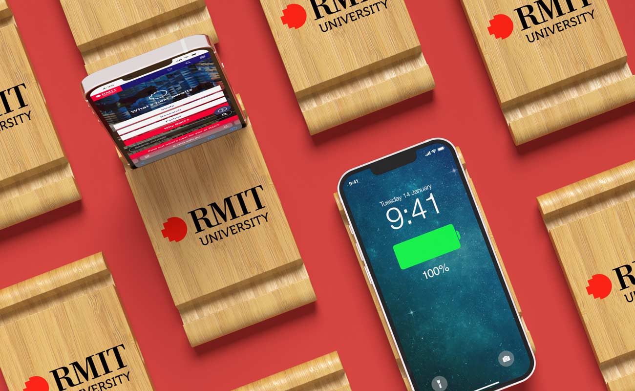 Terra - Customized Wireless Charger gallery thumbnail